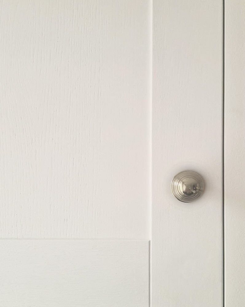 Pale Travertine - Image 1